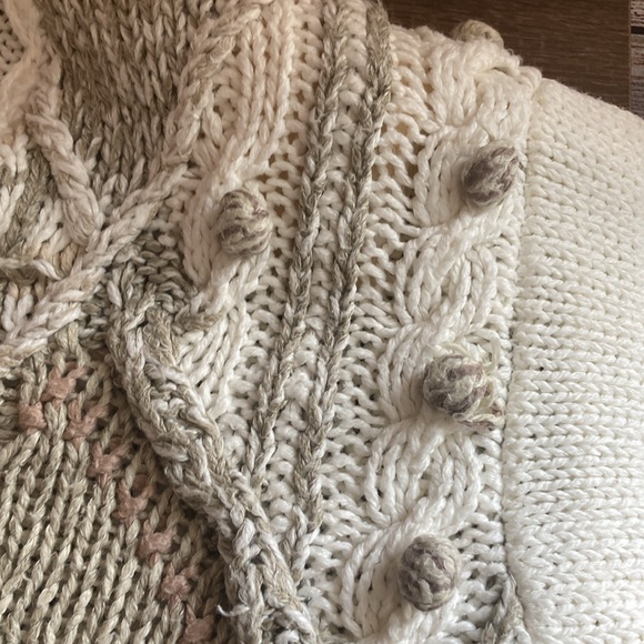 Women’s 80’s Vintage Hand Knit Large Shenanigans Ramie/Acrylic Sweater - Picture 11 of 12